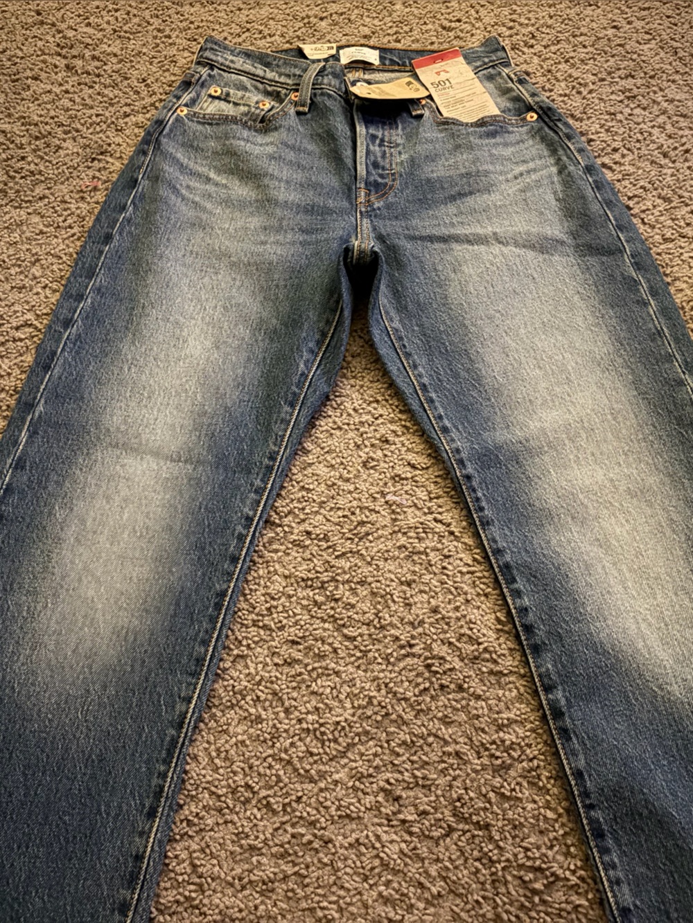 Levi's Women's Straight Leg Jeans in Medium Blue with Gold Studs - Picture 3 of 7